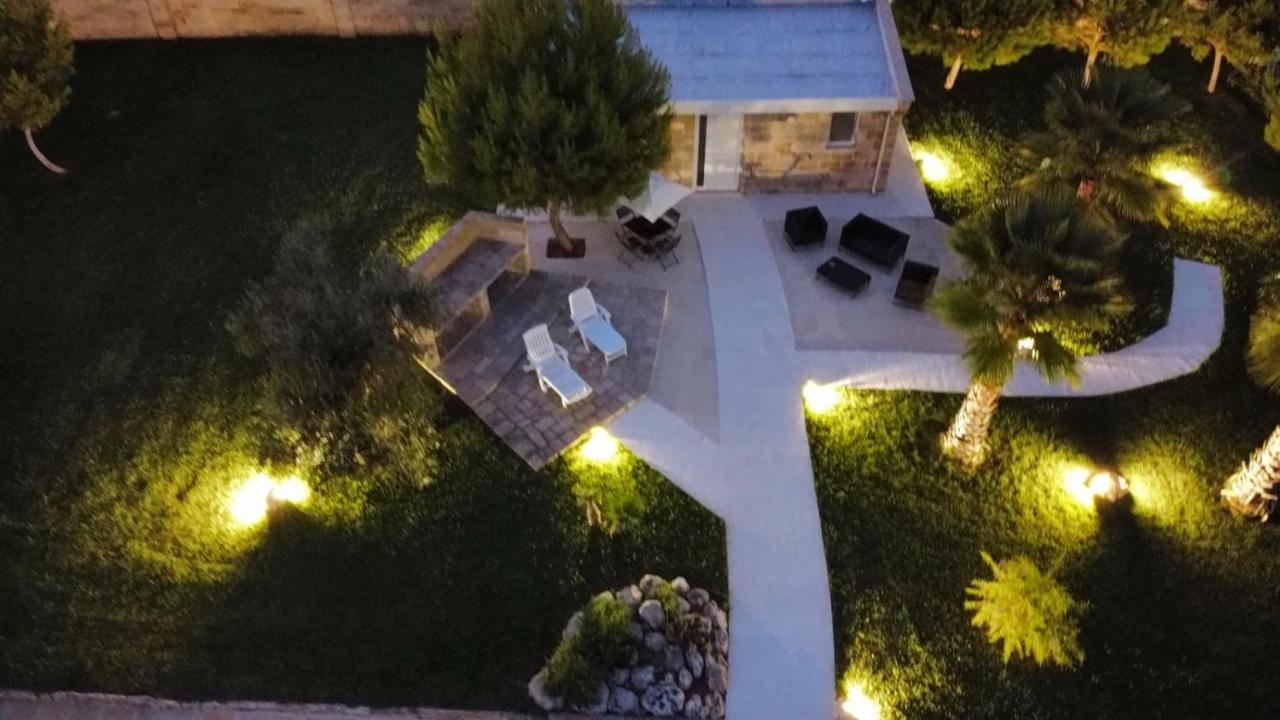 فيلا Il Giardino Deluxe Lizzanello المظهر الخارجي الصورة